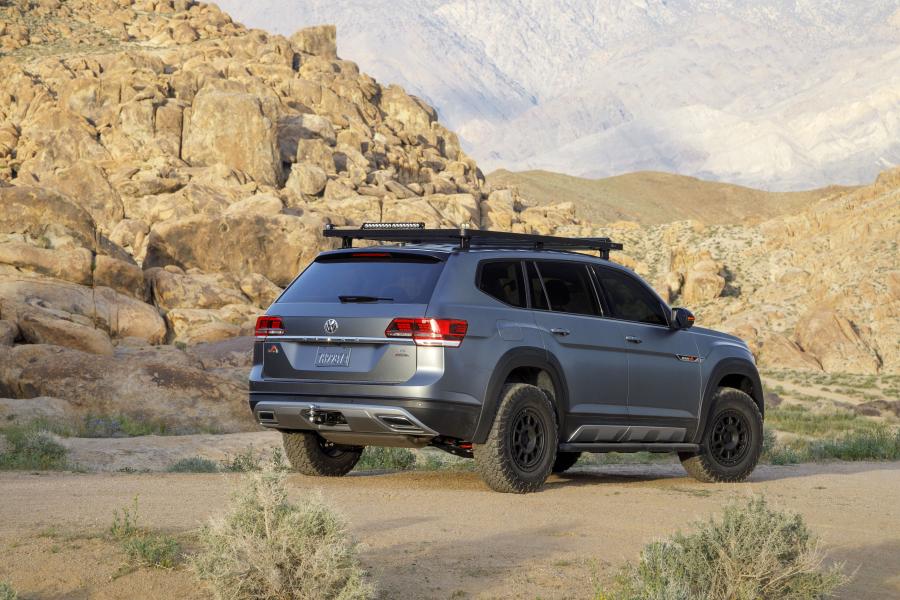  Volkswagen Atlas Basecamp Concept 2019 года  (фото 14 из 49)
